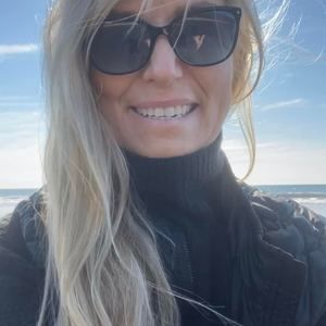 Meet your Posher, Michaela